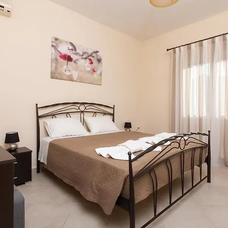Afroditi's House * 阿普索斯