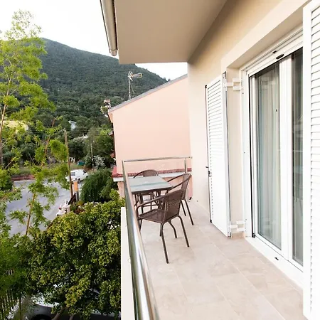 Afroditi's House Ýpsos