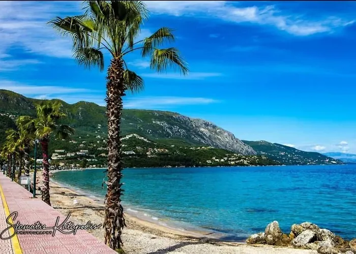 בית נופש Afroditi's House *