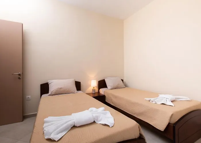 Afroditi's House בית נופש איפסוס