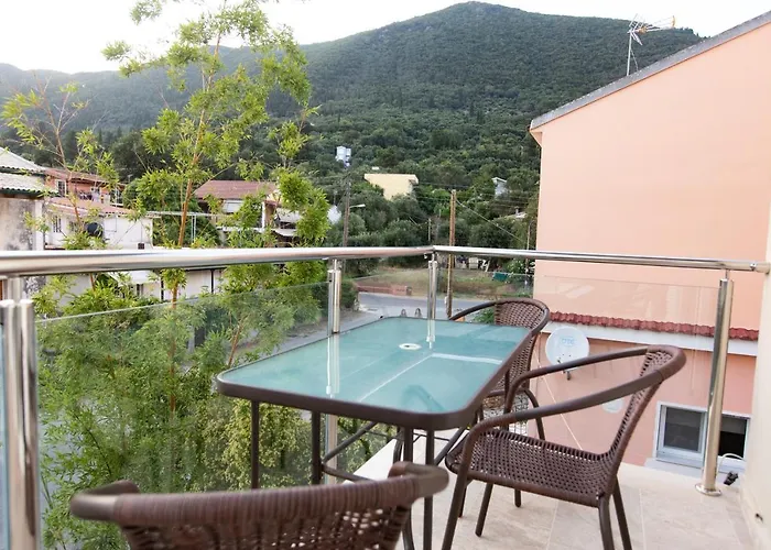 Afroditi's House בית נופש