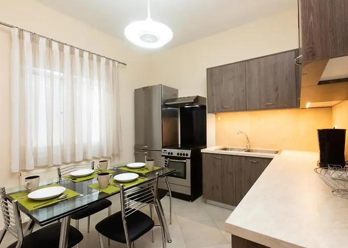 Afroditi's House בית נופש איפסוס